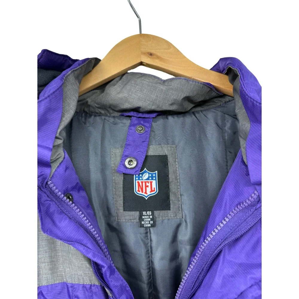 NFL Minnesota Vikings Mens XL Winter Jacket Coat Purple Grey Hooded Parka